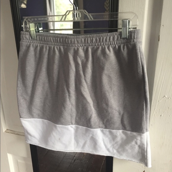 sweat skirt - Picture 1 of 2